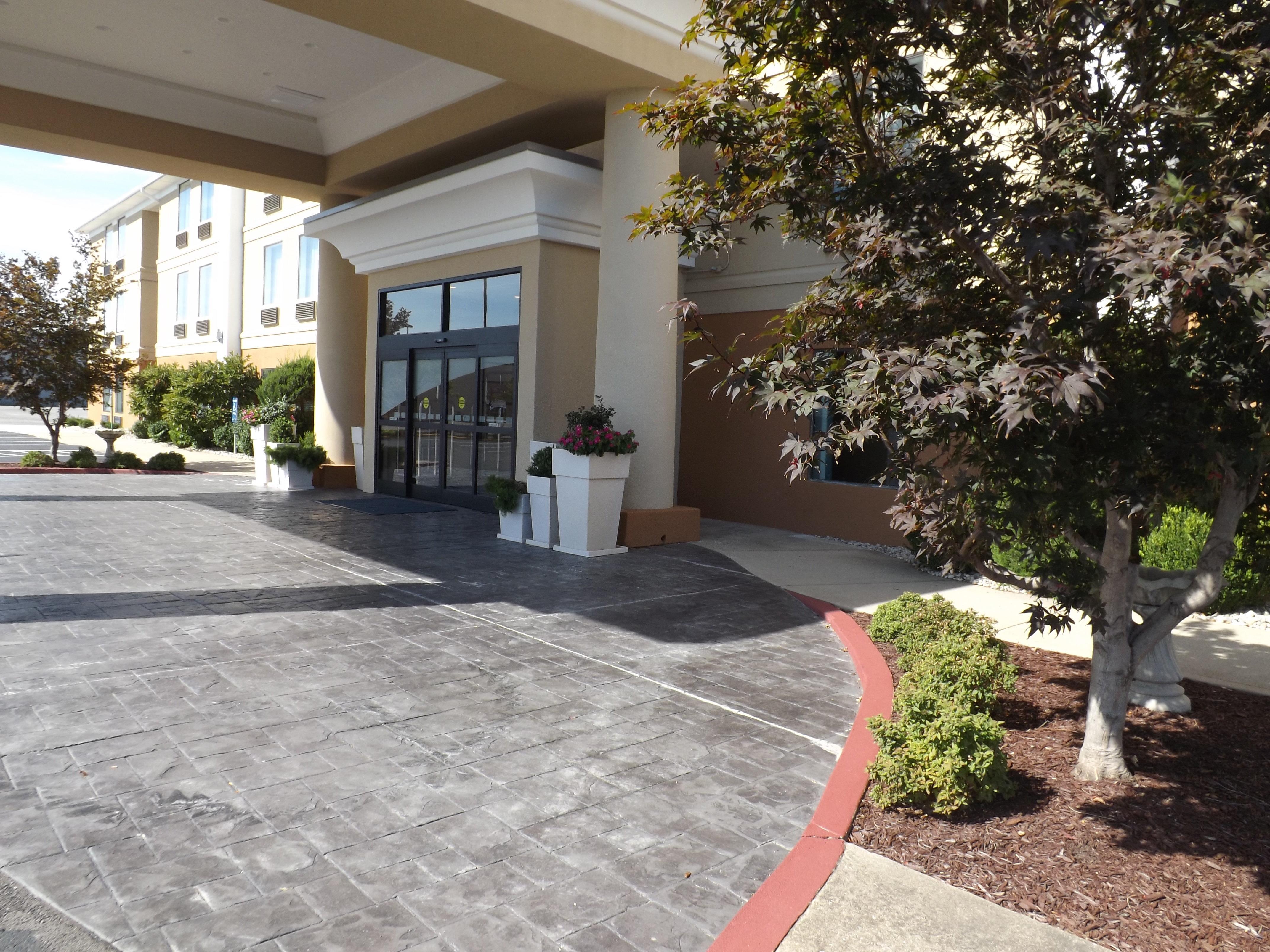 Holiday Inn Express Lexington Southwest Nicholasville By Ihg Εξωτερικό φωτογραφία