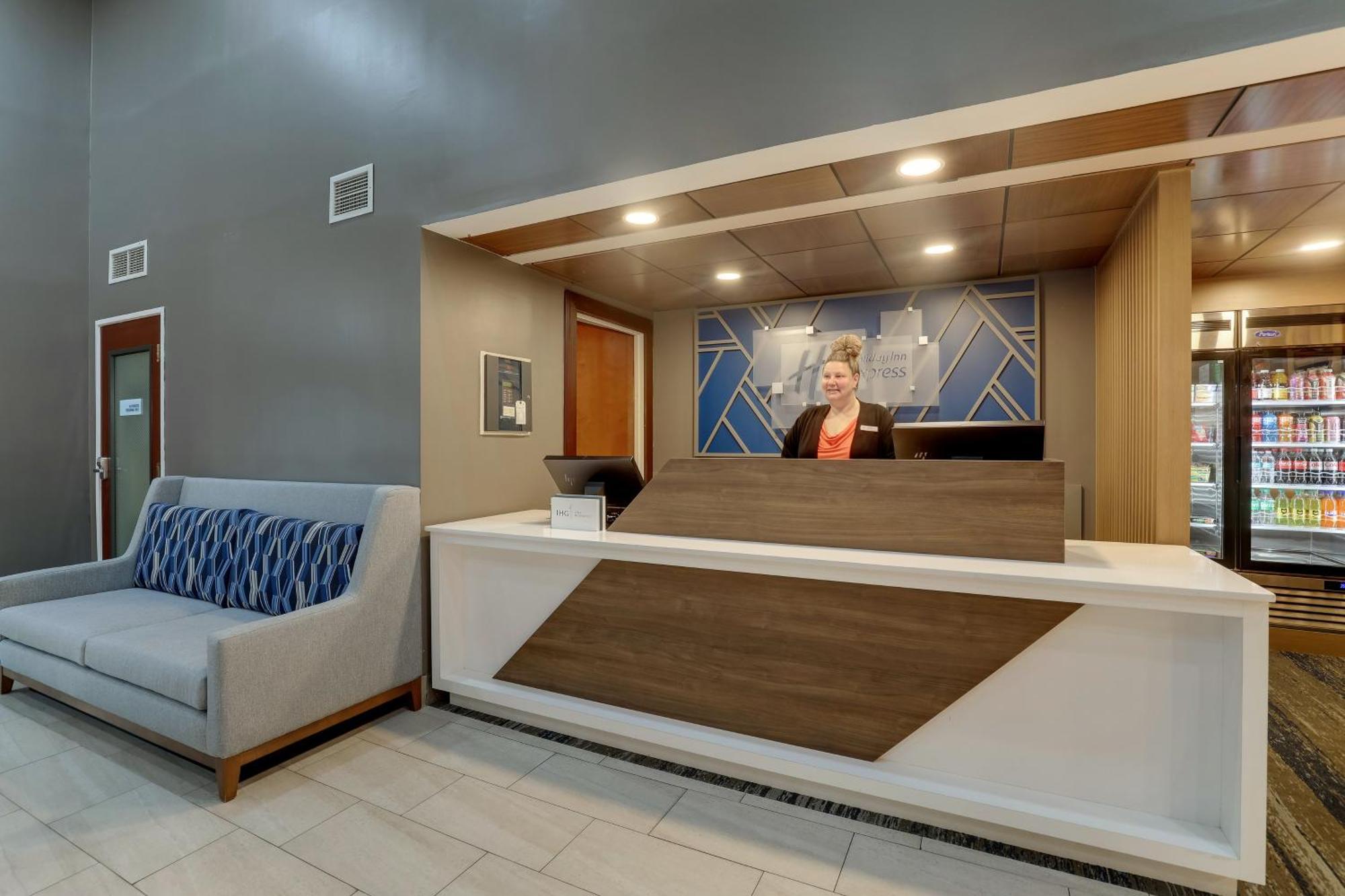 Holiday Inn Express Lexington Southwest Nicholasville By Ihg Εξωτερικό φωτογραφία
